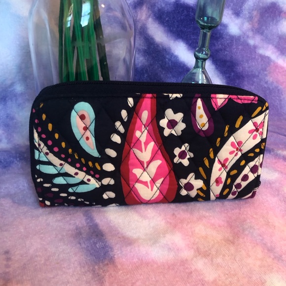 Vera Bradley Quilted Wallet - Picture 2 of 8